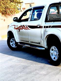 تۆیۆتا هایلۆکس